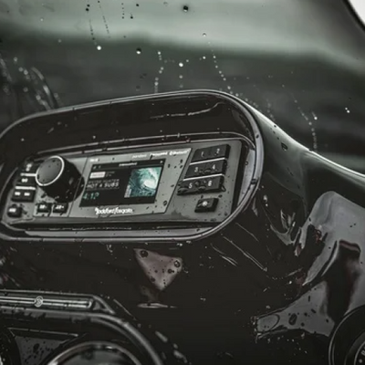 Rockford Fosgate 1998-2013 Harley Davidson מקלט מדיה דיגיטלית/יחידה ראשית