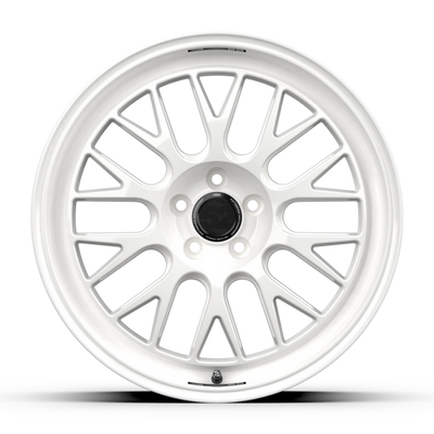 fifteen52 Holeshot RSR 19x8.5 5x108 42mm ET 63.4mm Center Bore Rally White