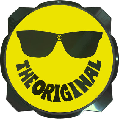 KC HiLiTES 6 אינץ'. כיסוי קשיח עבור נורות LED Gravity Pro6 (יחיד) - סמיילי פנים- לוגו KC צהוב/שחור