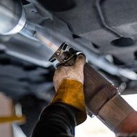 MagnaFlow Conv Univ 2in Int/Outlet Ctr/Ctr עגול 9in Body L x 5.125in W x 13in L 49 מצב כללי