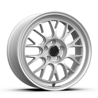 fifteen52 Holeshot RSR 18x8.5 5x112 42 מ