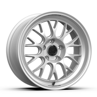 fifteen52 Holeshot RSR 18x9.5 5x120 22 מ