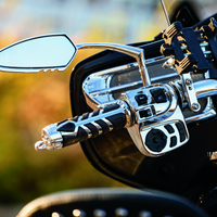 מתאמי מראה מוגבהת של Kuryakyn דגמים מטריים (לא כולל ימאהה) כרום