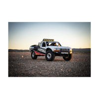 KC HiLiTES 8 אינץ'. כיסוי רך עגול HID (זוג) - שחור עם לוגו KC מוברש צהוב