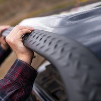 Bushwacker 97-06 Jeep Wrangler Trail Armor Hood Stone Guard ו-2 פינות קדמיות - שחור