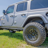 N-Fab RKR Rails 2018 Jeep Wrangler JL 4 Door Dab אורך - שחור מבריק - 1.75in