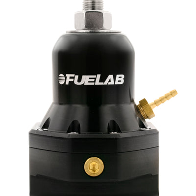 Fuelab 565 EFI FPR מתכוונן 40-80 PSI (2) -10AN In (1) -10AN מעקף זרימה מקסימלית חזרה - שחור