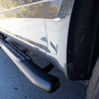 Fishbone Offroad 2019+ שברולט Silverado 1500 Double Cab מדרגות צד סגלגלות - מרקם שחור