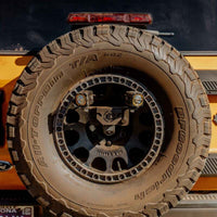 KC HiLiTES 2018+ ג'יפ רנגלר JL / 2021+ פורד ברונקו ראפטור חילוף למנשא צמיגים קל