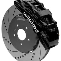 ערכת בלימה קדמית של Wilwood SX6R 15 אינץ' SRP מחוררת/קדיחה שחור עם קווים 14+ Chevy Corvette C7