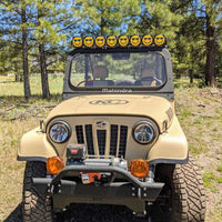 KC HiLiTES 6 אינץ'. כיסוי קשיח עבור נורות LED Gravity Pro6 (יחיד) - סמיילי פנים- לוגו KC צהוב/שחור