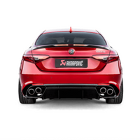 Akrapovic 17-19 Alfa Romeo Giulia Quadrifoglio Evolution Line Cat Back (טיטניום)