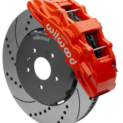 ערכת בלימה קדמית של Wilwood SX6R 15 אינץ' SRP מחוררת/קדיחה אדום עם קווים 14+ Chevy Corvette C7