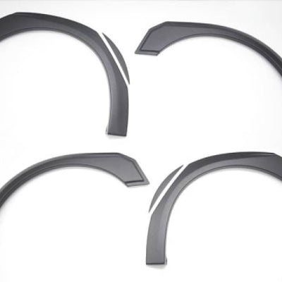 Cusco 19+ Toyota Corolla Hatchback Over Fender Set- גימור משטח חלק