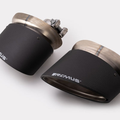 רמוס פחמן 175x108 מ"מ פנימיות טיטניום בזווית עם סט צינור זנב מהדק מותאם (זוג)