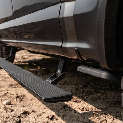 AMP Research 18-24 Jeep Wrangler JL 4DR (לא כולל 4XE/Rubicon 392) PowerStep Xtreme - שחור