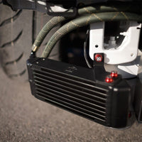 מצנן שמן אוניברסלי כפול CSF - M22 x 1.5 - 13 אינץ' L x 4.75 אינץ' H x 2.16 אינץ' W