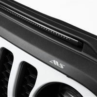 AVS 2018-2019 Jeep Wrangler (JL) Aeroskin Low Profile Hood Shield עם אורות - שחור