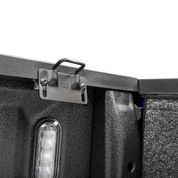 Extang 20-23 Jeep Gladiator ללא Rail Sys. מוצק קיפול ALX