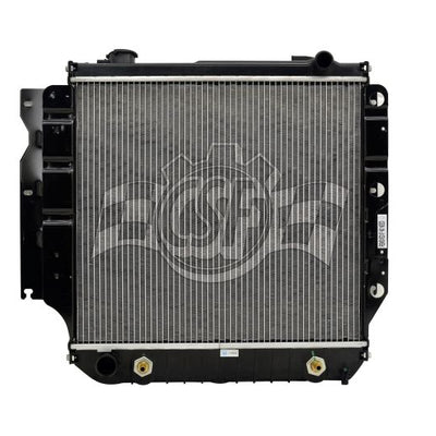 CSF 03-06 ג'יפ רנגלר 2.4L OEM רדיאטור פלסטיק