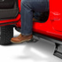 N-Fab Predator Pro Step System 2019 Jeep Wrangler JT 4DR משאית באורך מלא - טקסטיל שחור